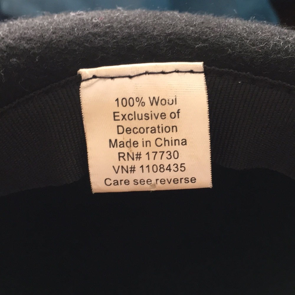 Hat - Picture 4 of 4
